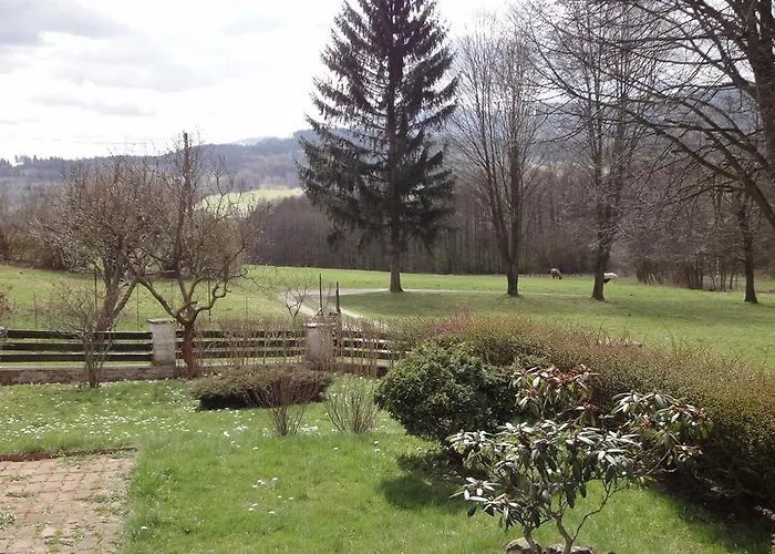 Ranch Eden, *